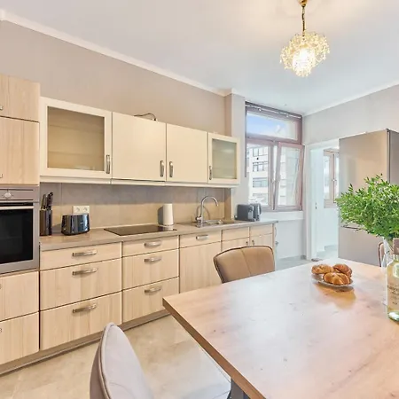 Homestay Lisa 3, Guestroom-wg-zimmer Eggert Pforzheim